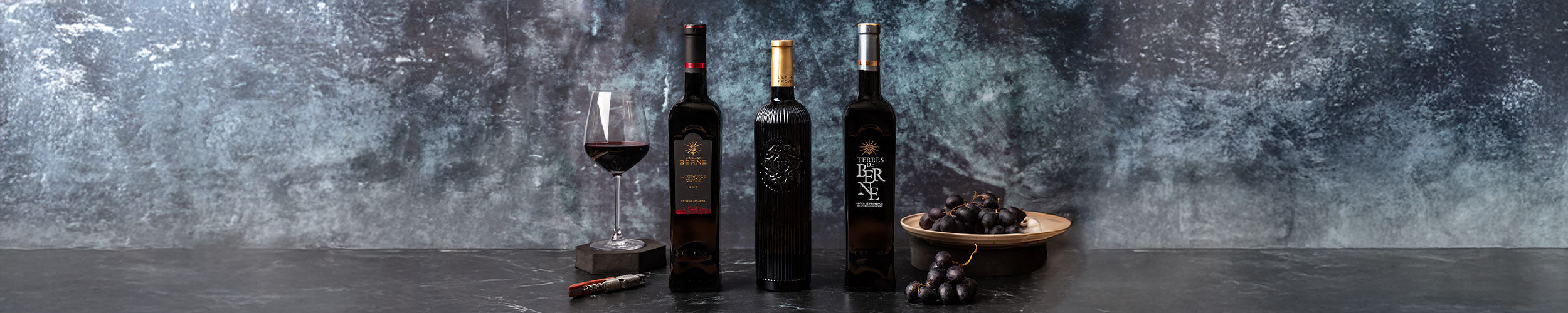 Red wine to gift