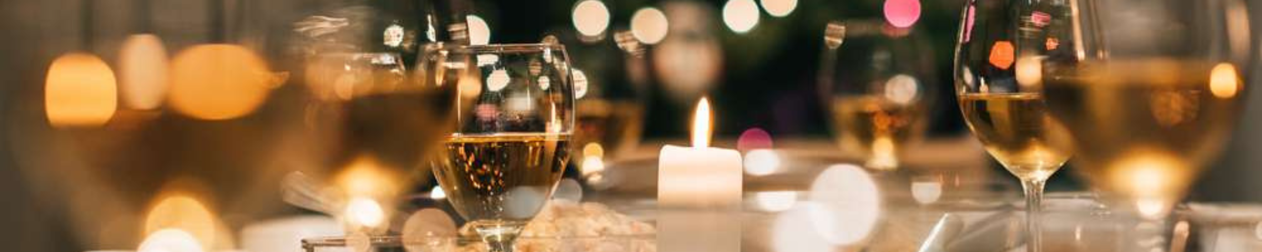 Top Wines to Gift This Christmas: Red, White & Sparkling Picks